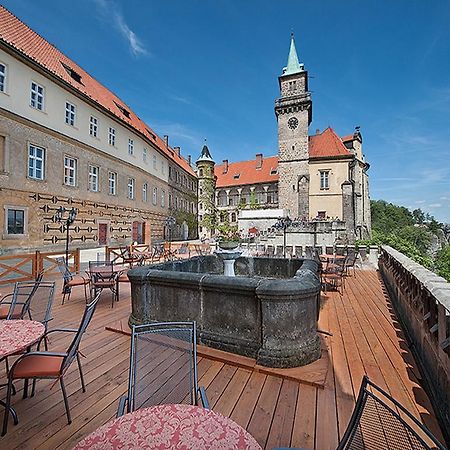 Ea Zamecky Hotel Hruba Skala Exterior photo